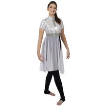 Load image into Gallery viewer, Stria Short Sleeve