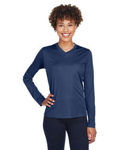 Load image into Gallery viewer, Women's Zone Performance Long Sleeve T-Shirt
